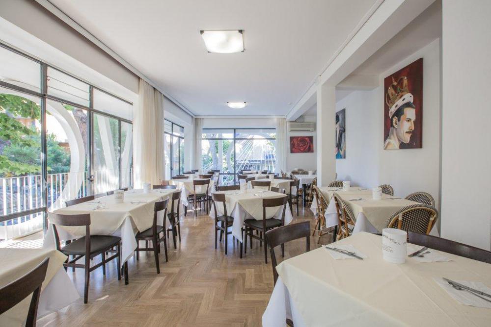 Hotel Hollywood Riccione Eksteriør billede