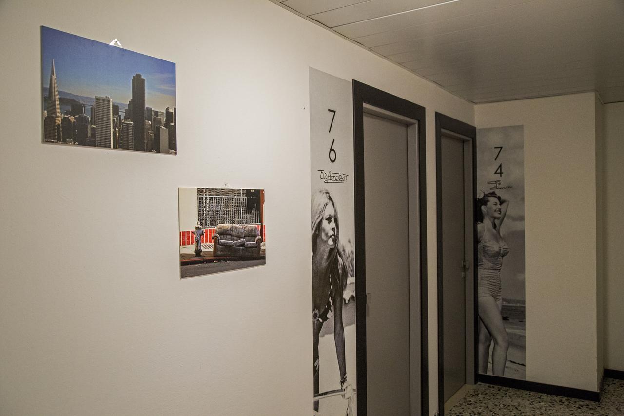 Hotel Hollywood Riccione Eksteriør billede