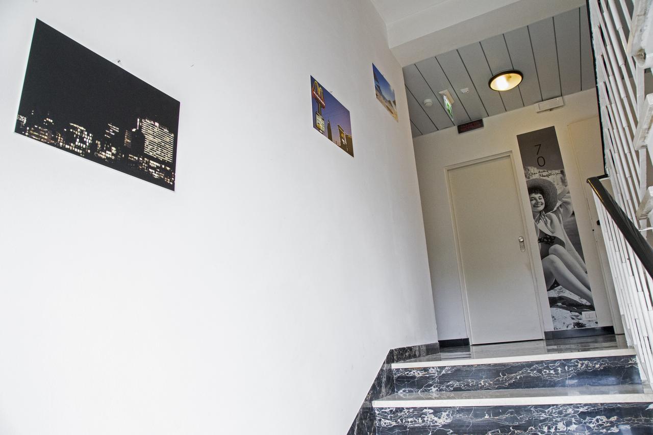 Hotel Hollywood Riccione Eksteriør billede